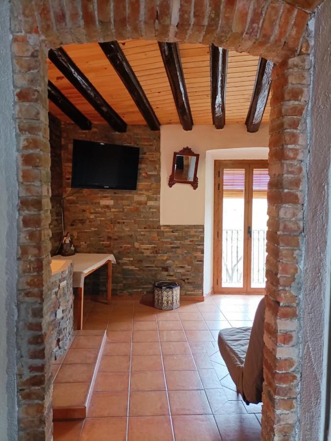 Alojamiento Familiar Con Chimenea - Alt Emporda Sant Climent Sescebes Exterior photo